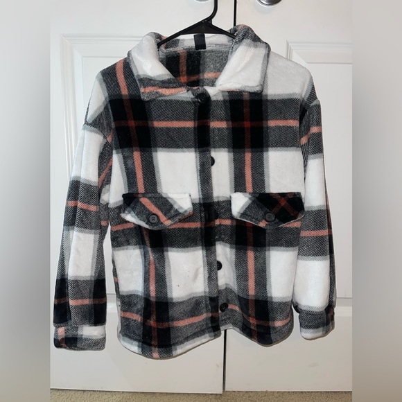 SHEIN Jackets & Blazers - Women’s plaid jacket